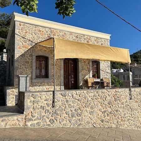 Panos Renos Studio, A Cozy Home By The Beach! Myrties Dış mekan fotoğraf